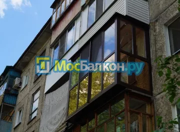 Отделка балкона и лоджии пластиковыми ПВХ панелями в Истре от компании МосБалкон