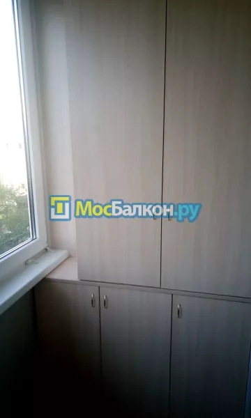 Шкаф на балкон купить в Истре на заказ недорого от МосБалкон