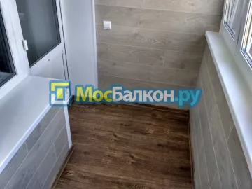 Отделка балкона и лоджии пластиковыми ПВХ панелями в Истре от компании МосБалкон