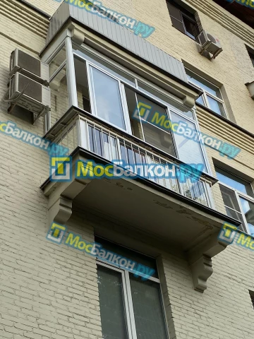 Панорамное остекление заказать под ключ по выгодной цене в Истре от компании МосБалкон