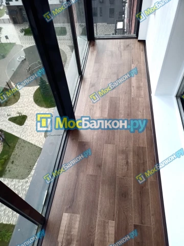 Панорамное остекление заказать под ключ по выгодной цене в Истре от компании МосБалкон