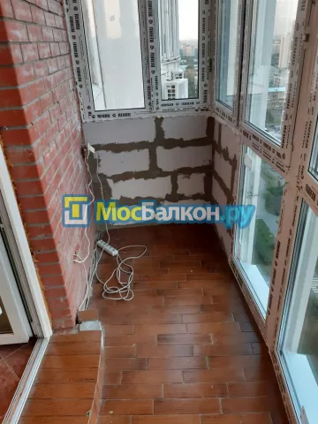 Панорамное остекление заказать под ключ по выгодной цене в Истре от компании МосБалкон