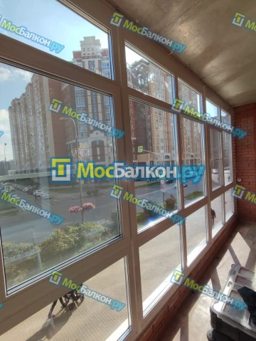 Панорамное остекление заказать под ключ по выгодной цене в Истре от компании МосБалкон