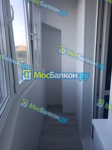 Отделка балкона и лоджии пластиковыми ПВХ панелями в Истре от компании МосБалкон
