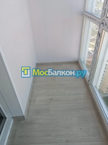 Панорамное остекление заказать под ключ по выгодной цене в Истре от компании МосБалкон