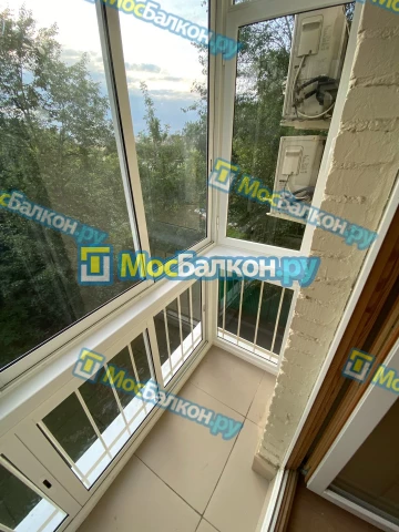 Панорамное остекление заказать под ключ по выгодной цене в Истре от компании МосБалкон