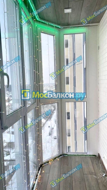 Панорамное остекление заказать под ключ по выгодной цене в Истре от компании МосБалкон