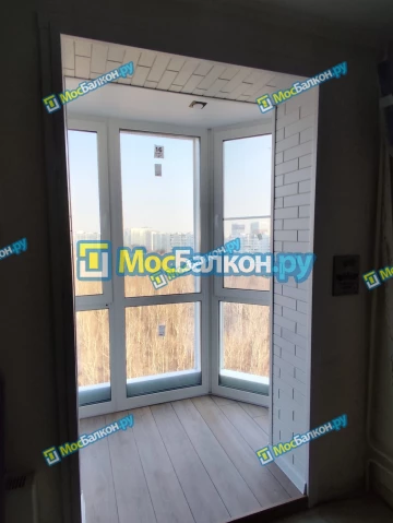 Панорамное остекление заказать под ключ по выгодной цене в Истре от компании МосБалкон
