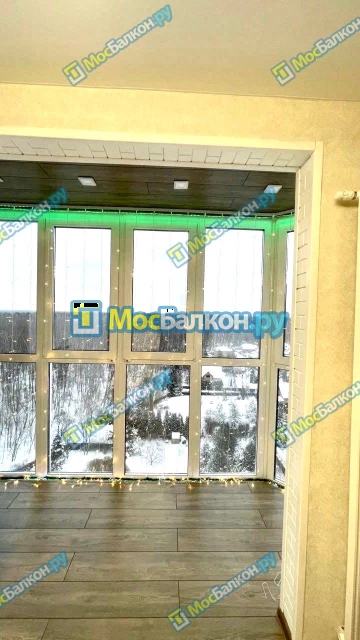 Панорамное остекление заказать под ключ по выгодной цене в Истре от компании МосБалкон