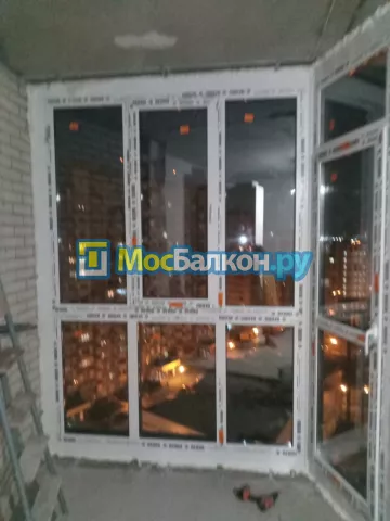 Панорамное остекление заказать под ключ по выгодной цене в Истре от компании МосБалкон