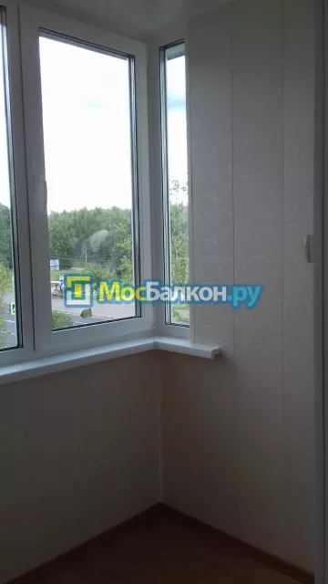 Пластиковое остекление балконов под ключ по доступным ценам в Истре | МосБалкон