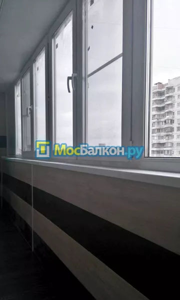 Пластиковое остекление балконов под ключ по доступным ценам в Истре | МосБалкон