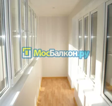 Пластиковое остекление балконов под ключ по доступным ценам в Истре | МосБалкон