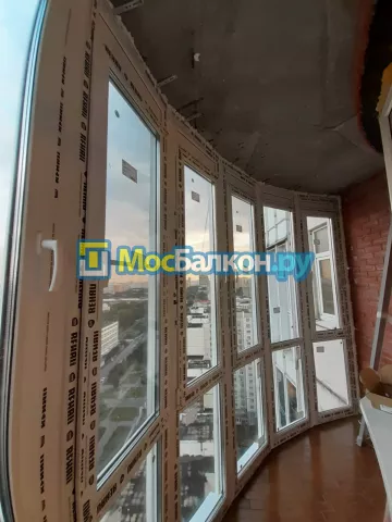 Панорамное остекление заказать под ключ по выгодной цене в Истре от компании МосБалкон